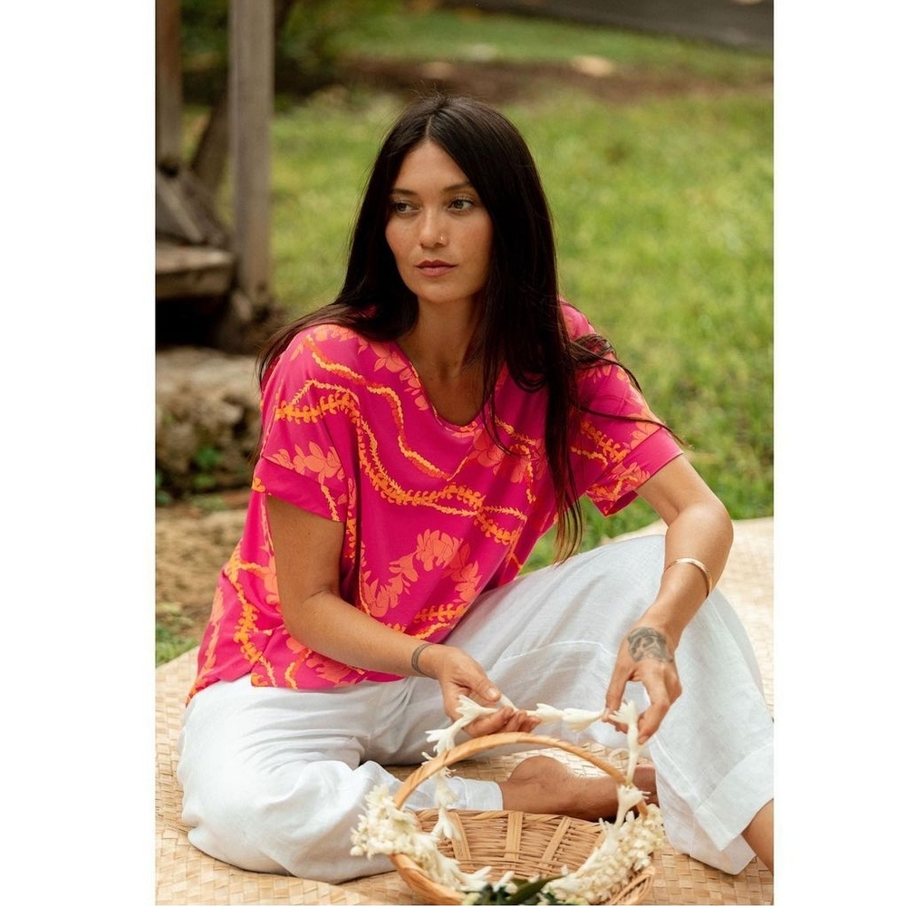 Fighting Eel Pink Flower Lei XS Ava Sky Blouse Top Janine Fuschia Plumeria Leis